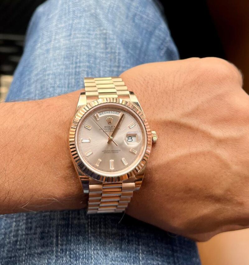 Vikram meets rolex and gifts
