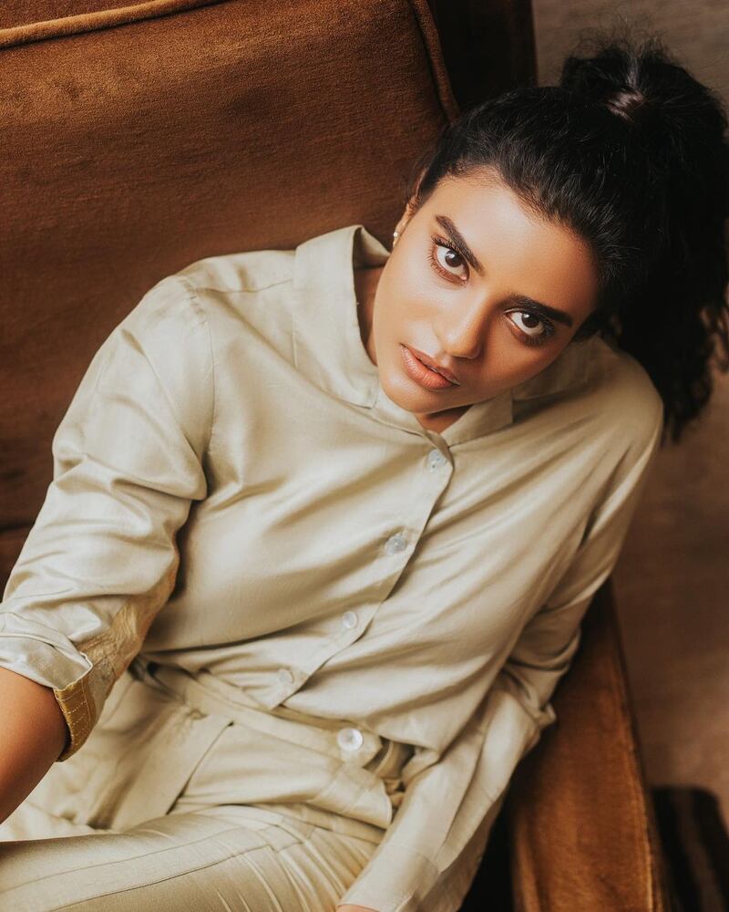 Aishwarya rajesh latest clicks viral