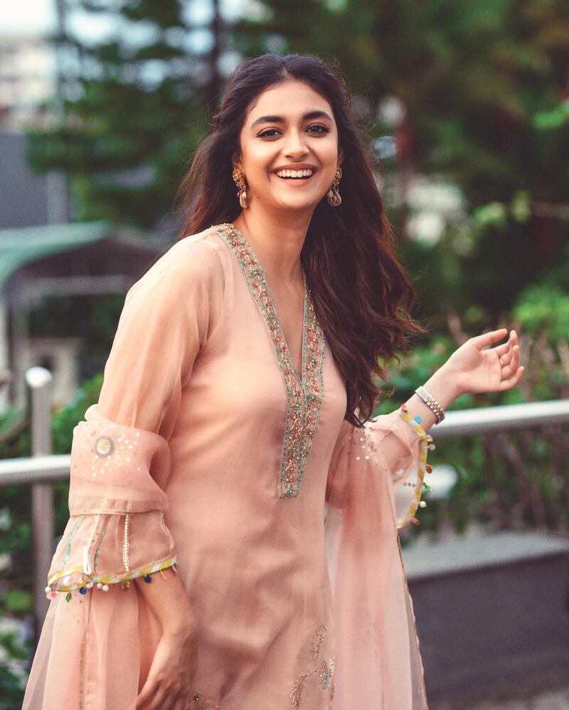 Keerthy sures new yoga video viral