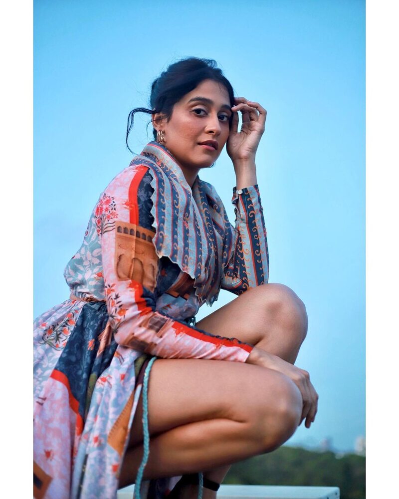 Regina promotion hot clicks viral