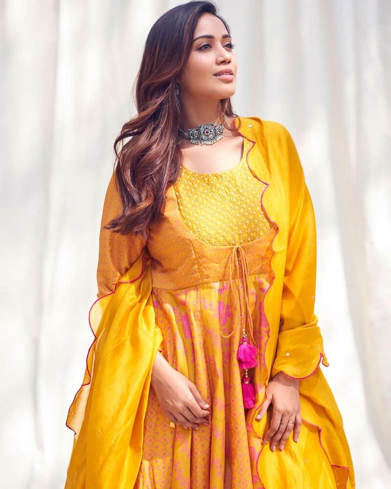 Nivetha pethuraj new video