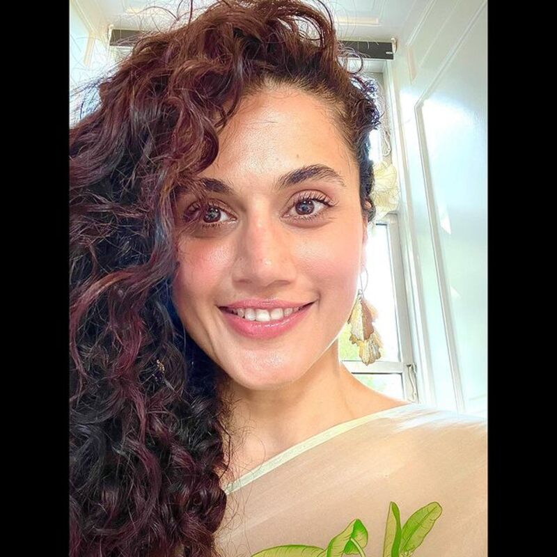 Taapsee new hot clicks