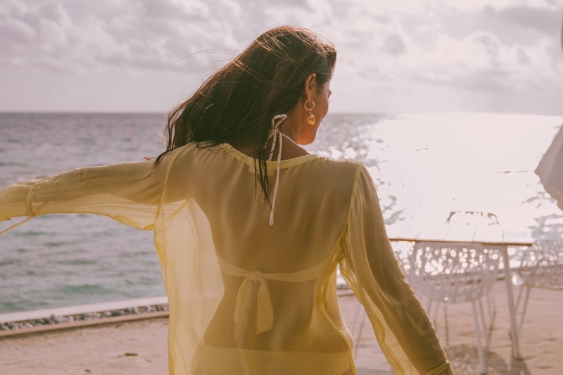 Pooja hegde bangkok stills viral