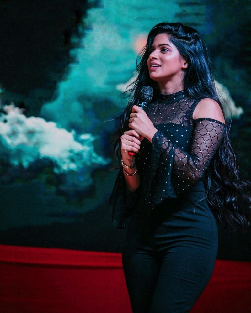 Divya bharathi new hot