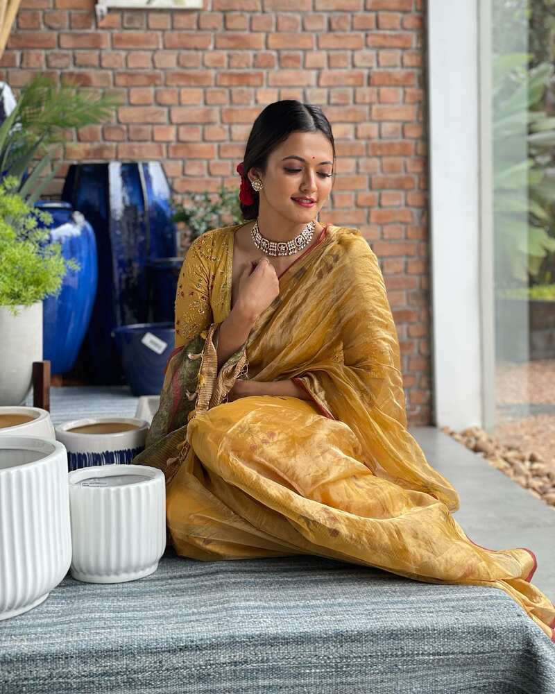 Aparna das new hot