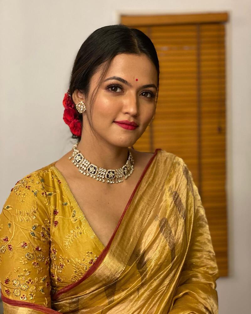 Aparna das new hot