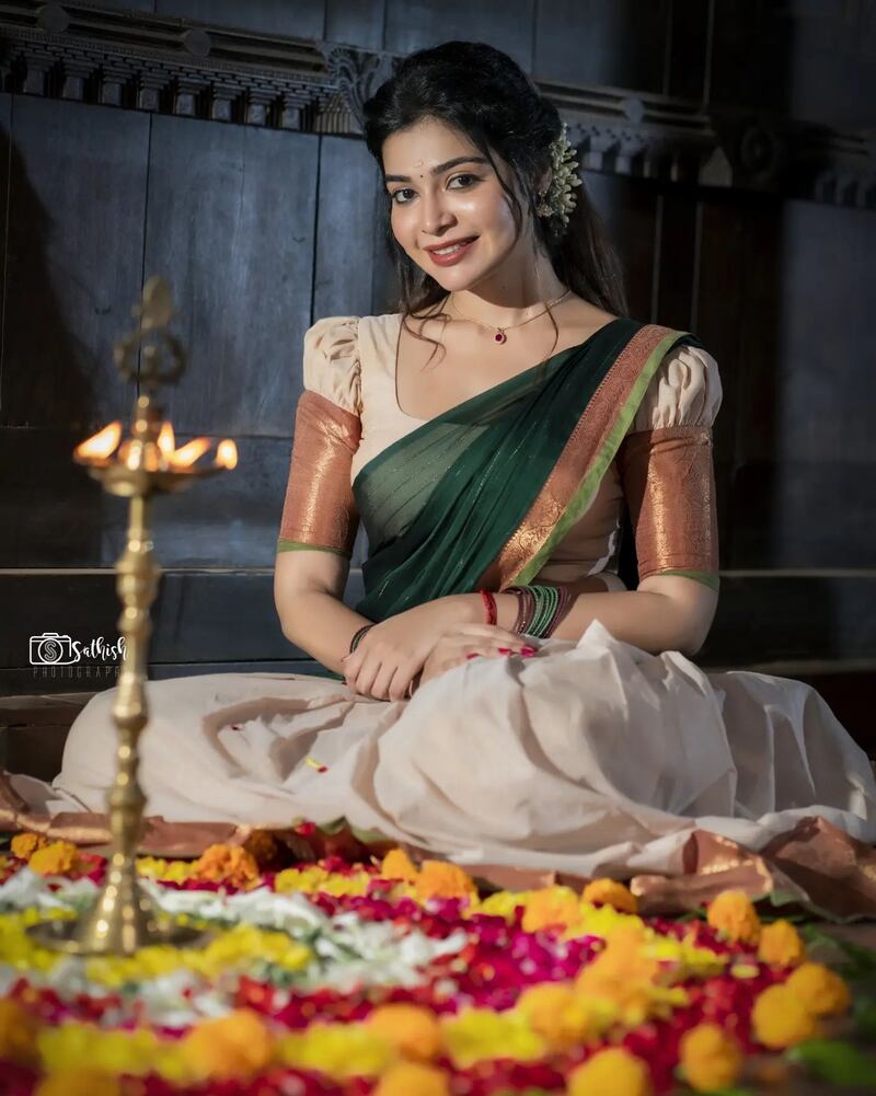 Dharsha gupta