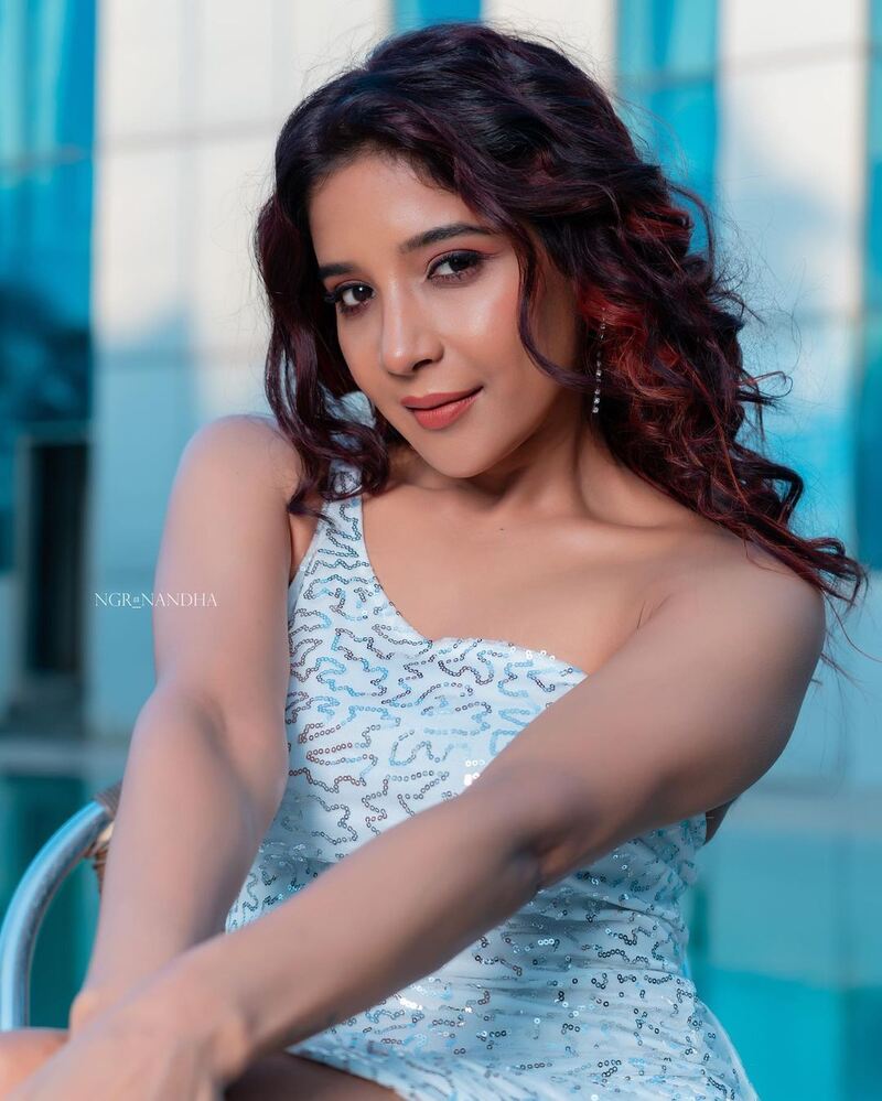 Sakshi agarwal new video