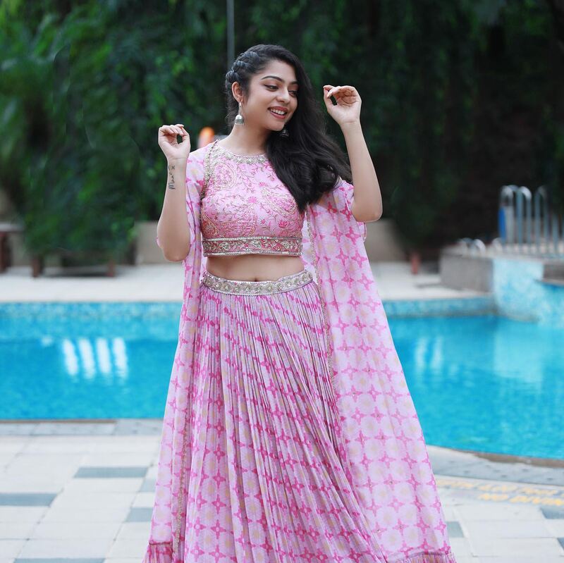 Varsha bollamma new hot