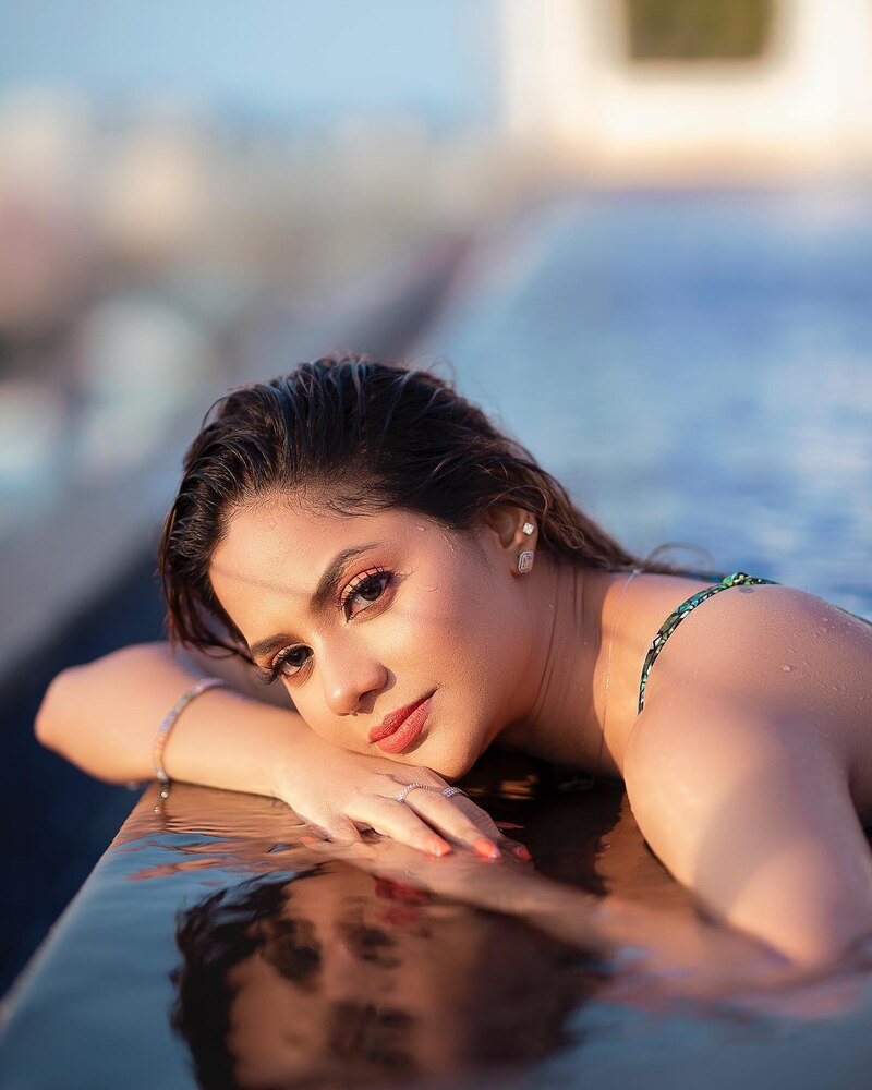 Aishwarya dutta new clicks