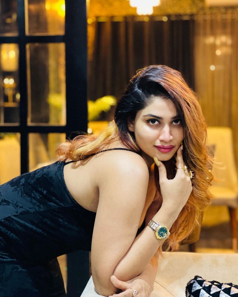 Shivani narayanan new clicks