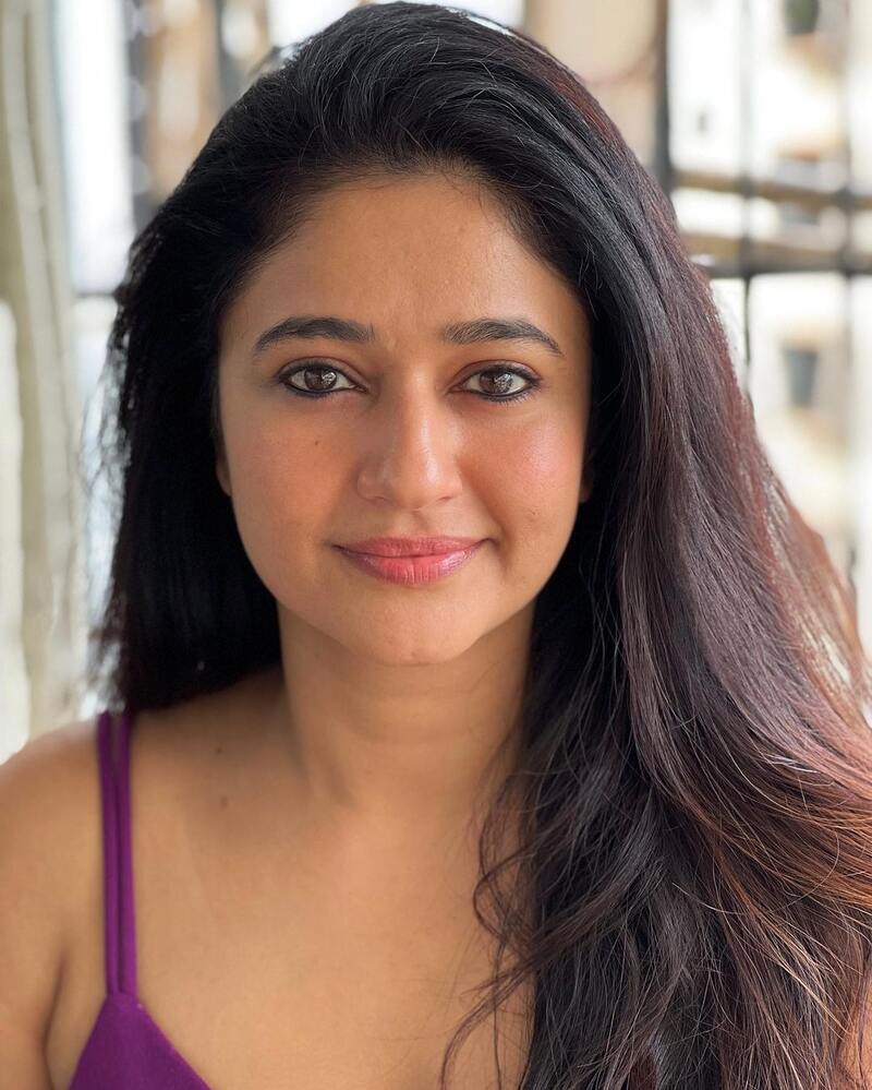 Poonam bajwa new clicks