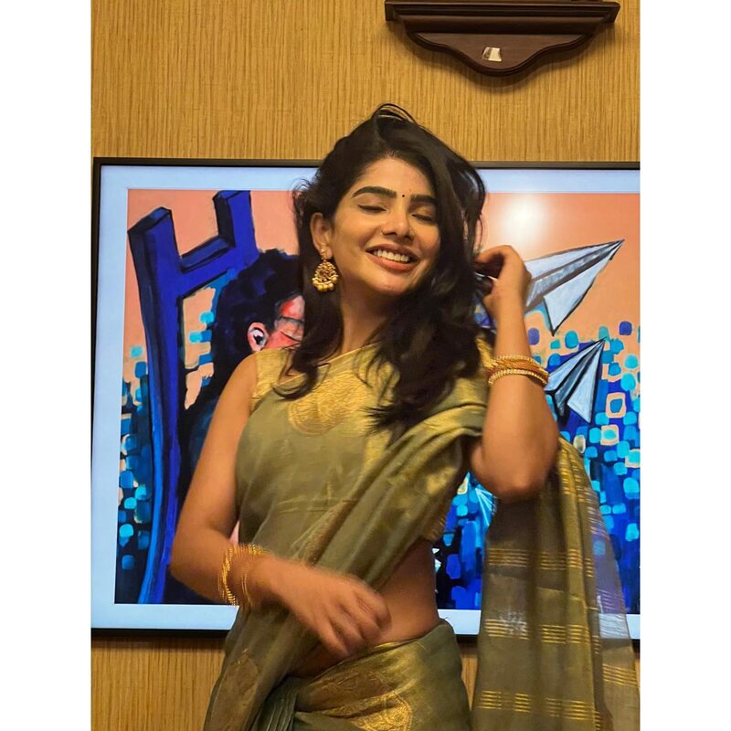 Pavithra lakshmi new clicks