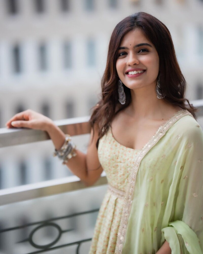 Amritha aiyer new clicks