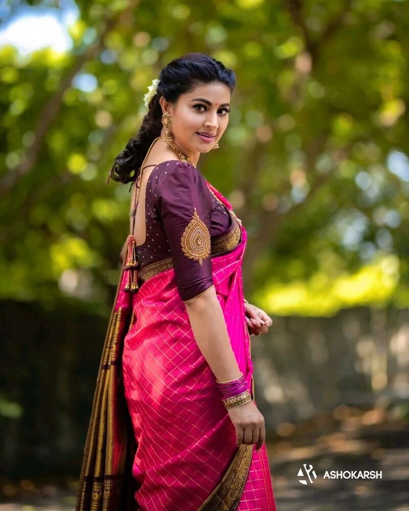 Sneha tamil new hot