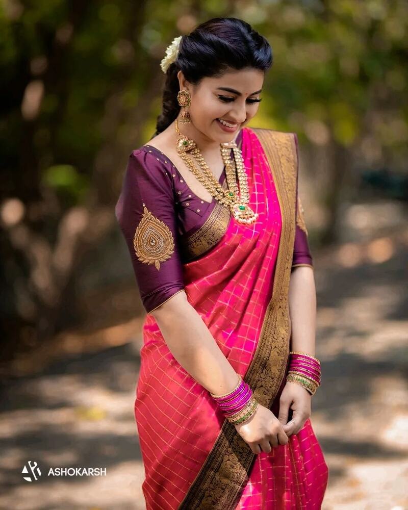 Sneha tamil new hot