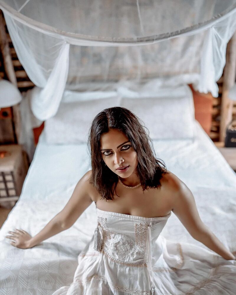 Amala paul new hot recent clicks