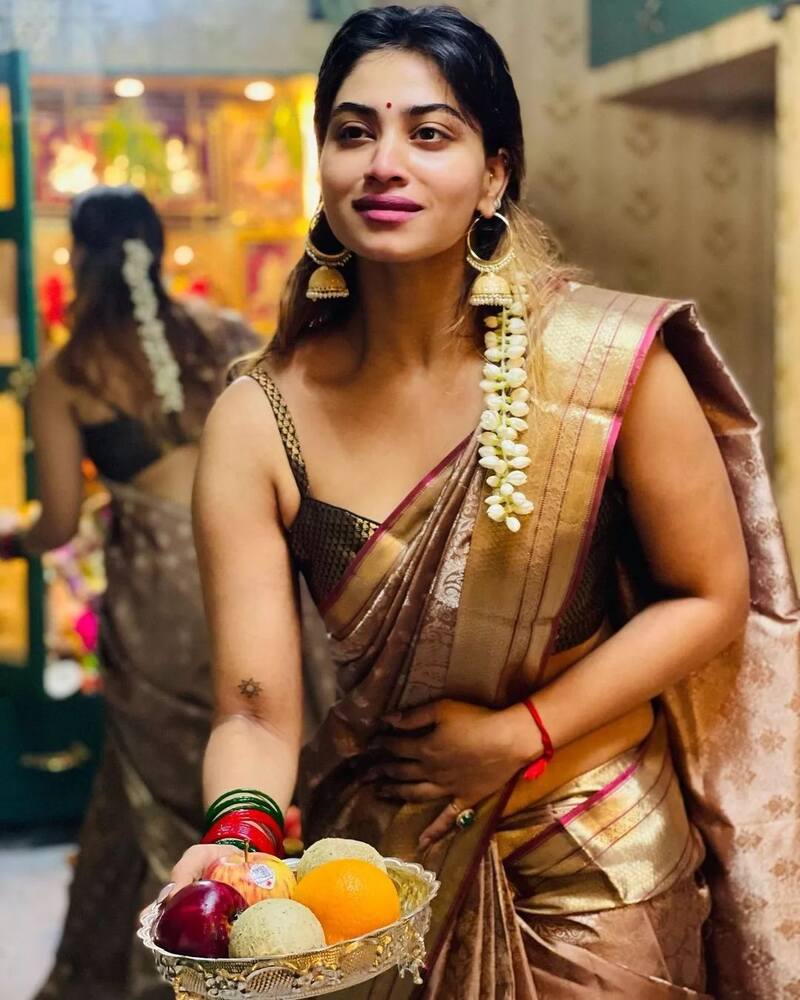 Shivani biggboss new vijay tv hot