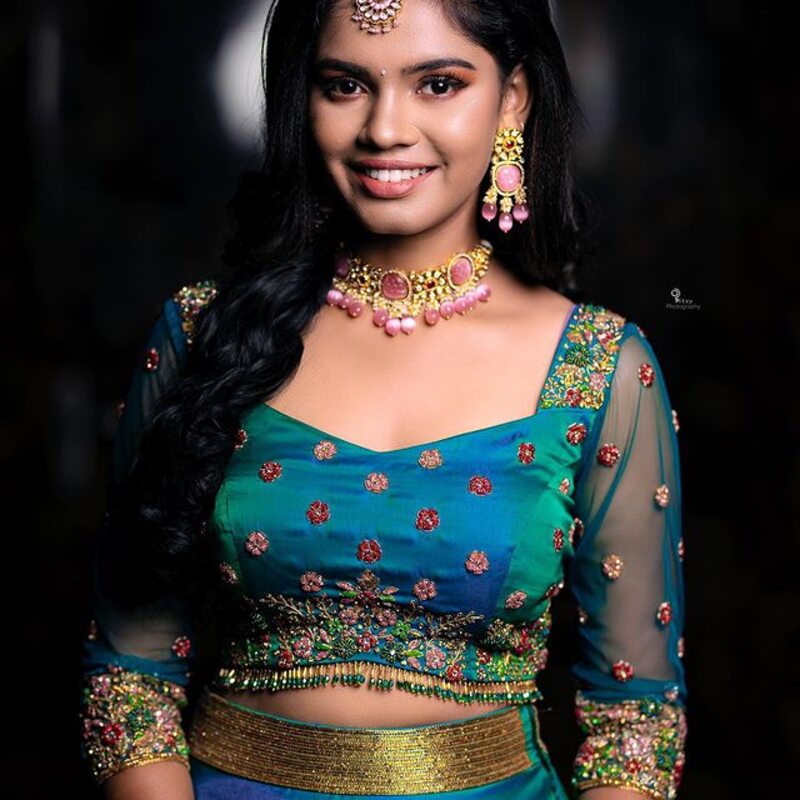 Pranika dhakshu new hot reels vedio