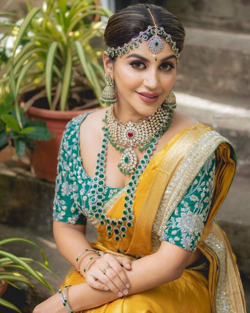 Yashika annand new hot video viral