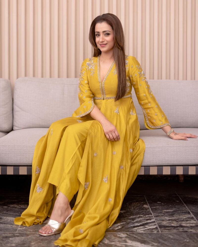 Trisha tamil new ponniyin selvan ps