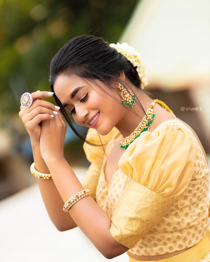 Kaavya arivumani new vijat tv pandiyan stores serial