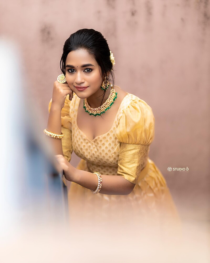 Kaavya arivumani new vijat tv pandiyan stores serial