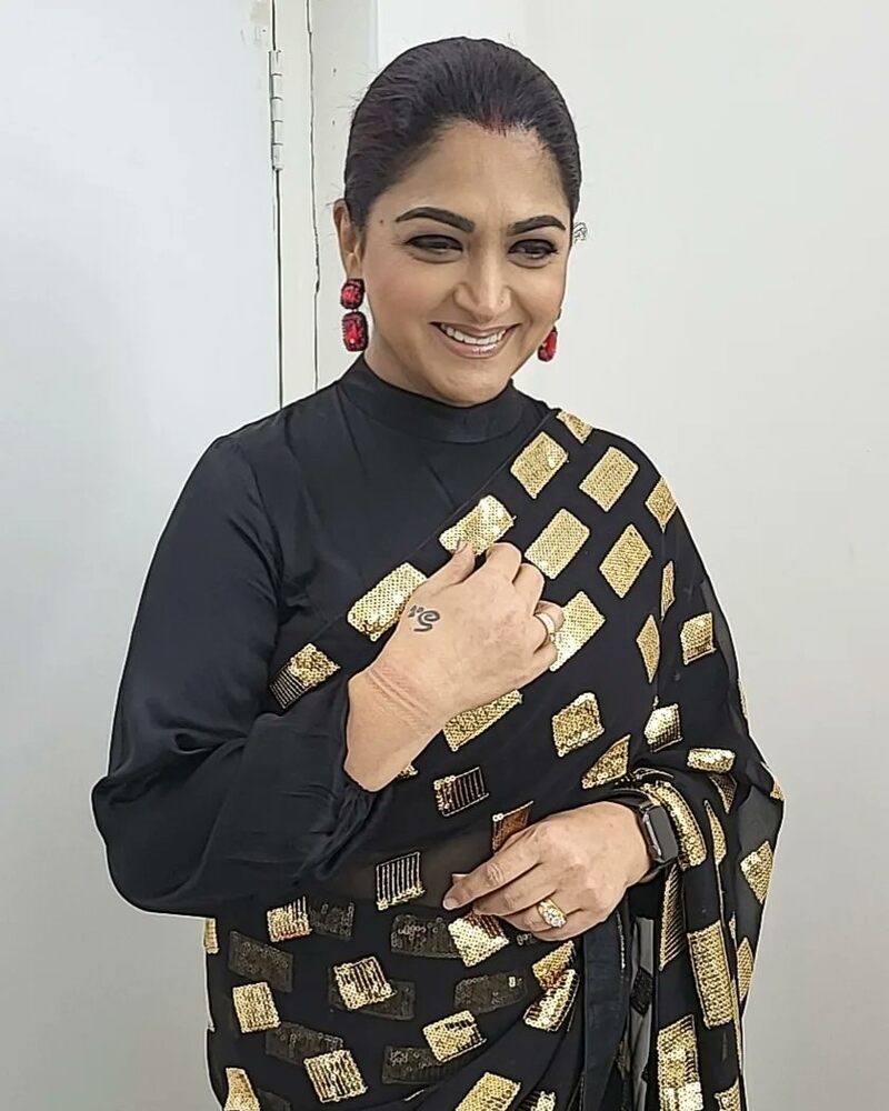 Kushboo latest pics viral