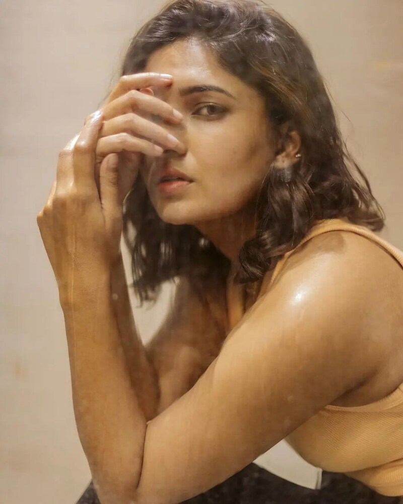 Vani bhojan new hot