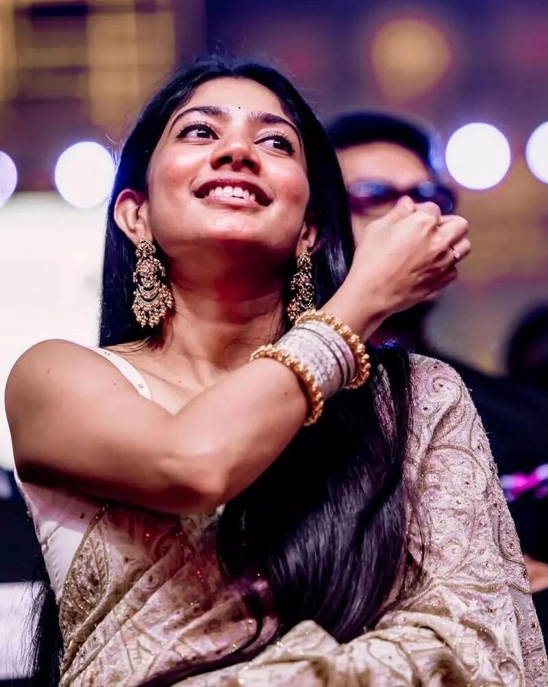 Sai pallavi new hot