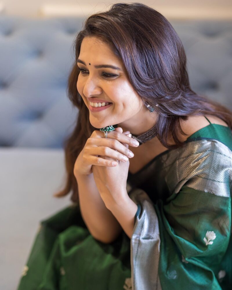 Vani bhojan new hot