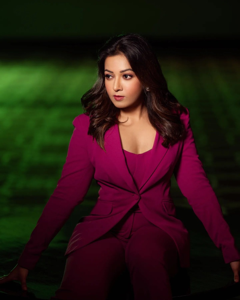 Catherine tresa new hot