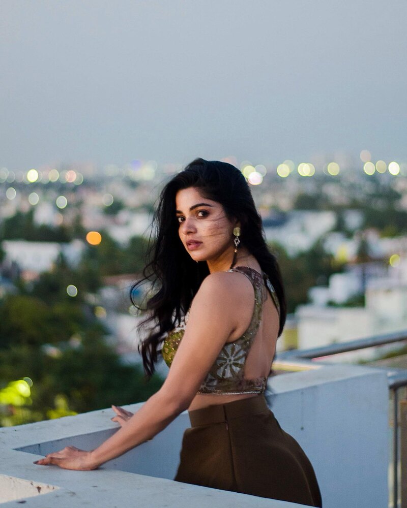 Divya bharathi new hot