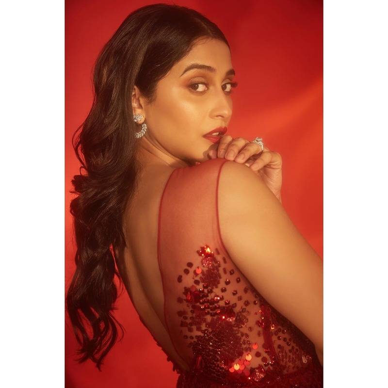 Regina cassandra new hot
