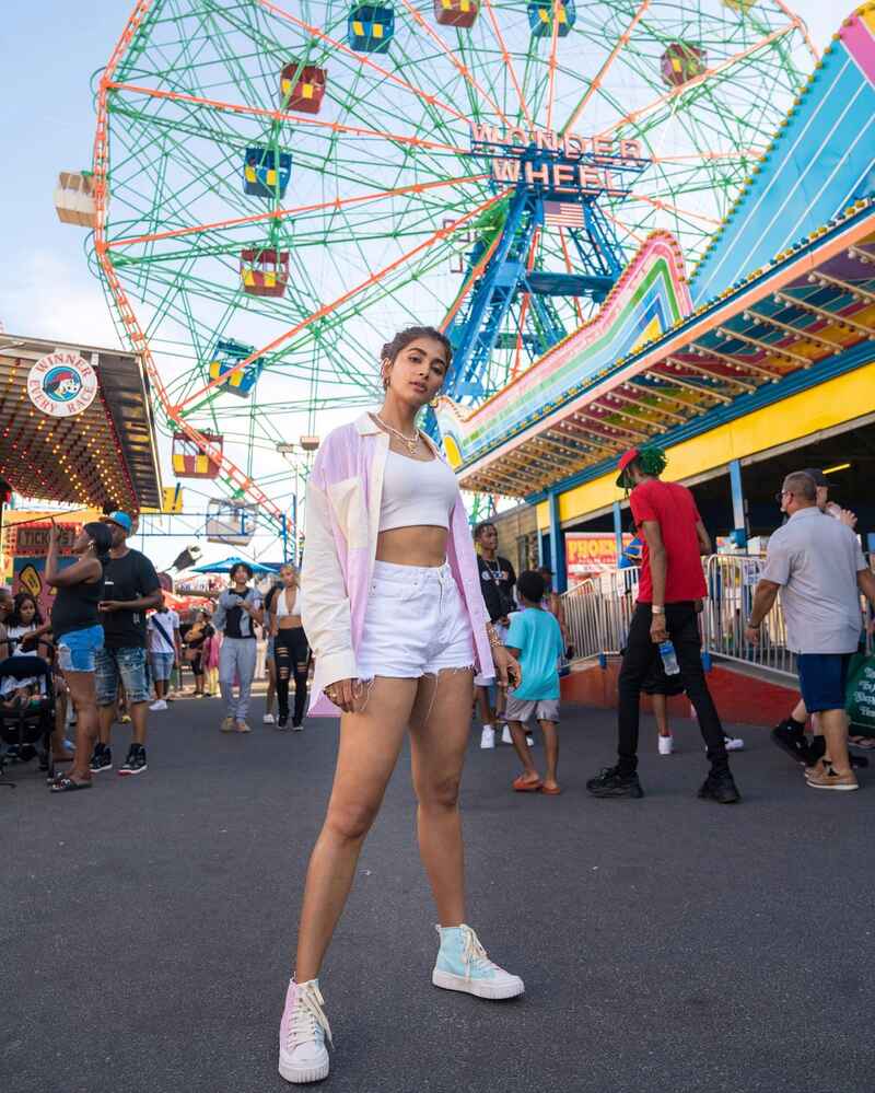 Pooja hegde new hotclicks