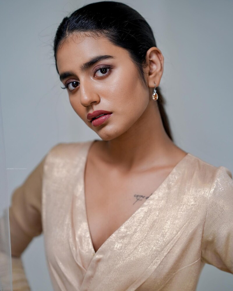 Priya varrier new hotclicks