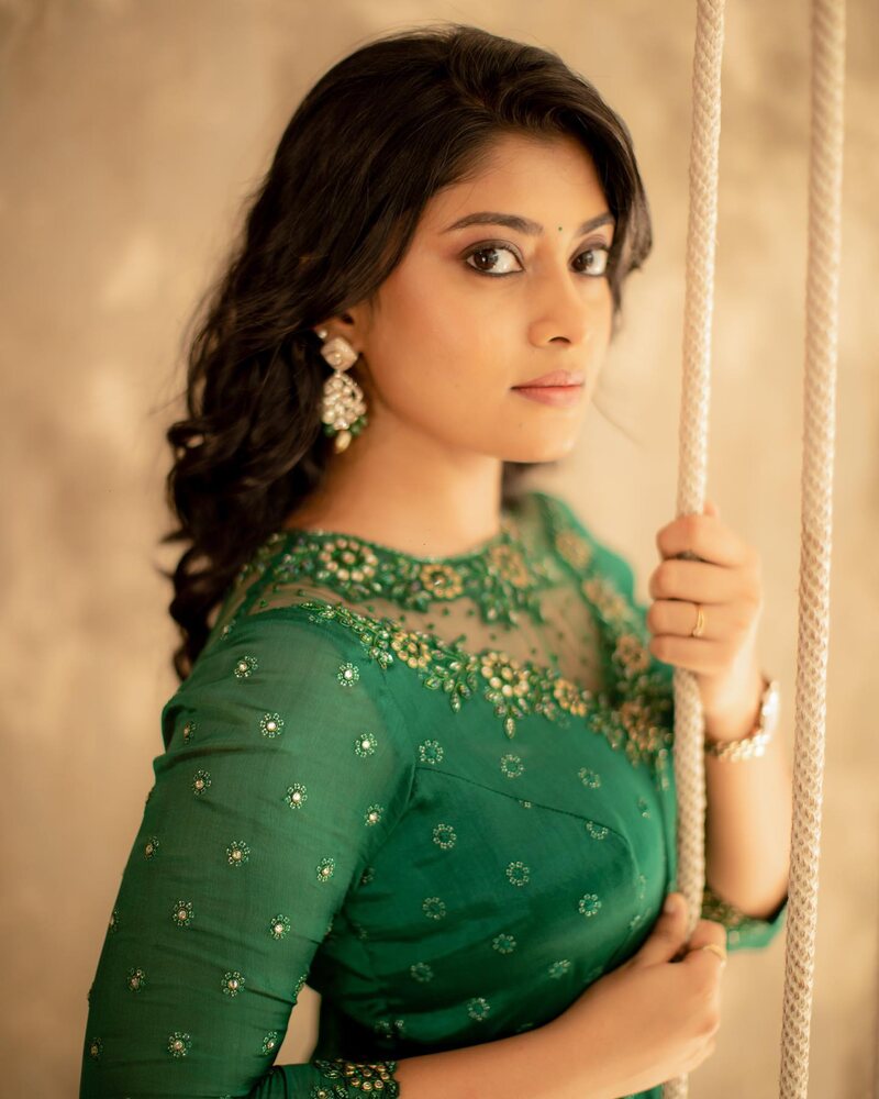 Ammuabhirami hot new clicks