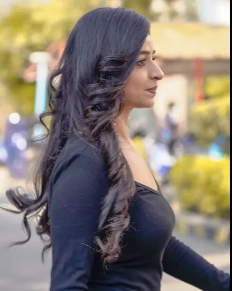 Divyaganesh vijaytv new hot