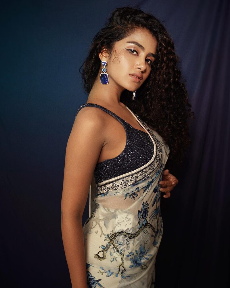 Anupama actress new hot