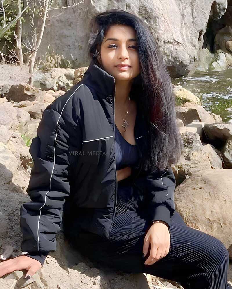 Meera jasmine new hot