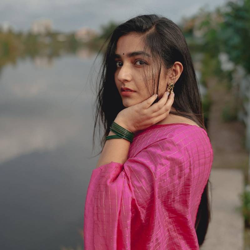 Rajisha latest clicks viral