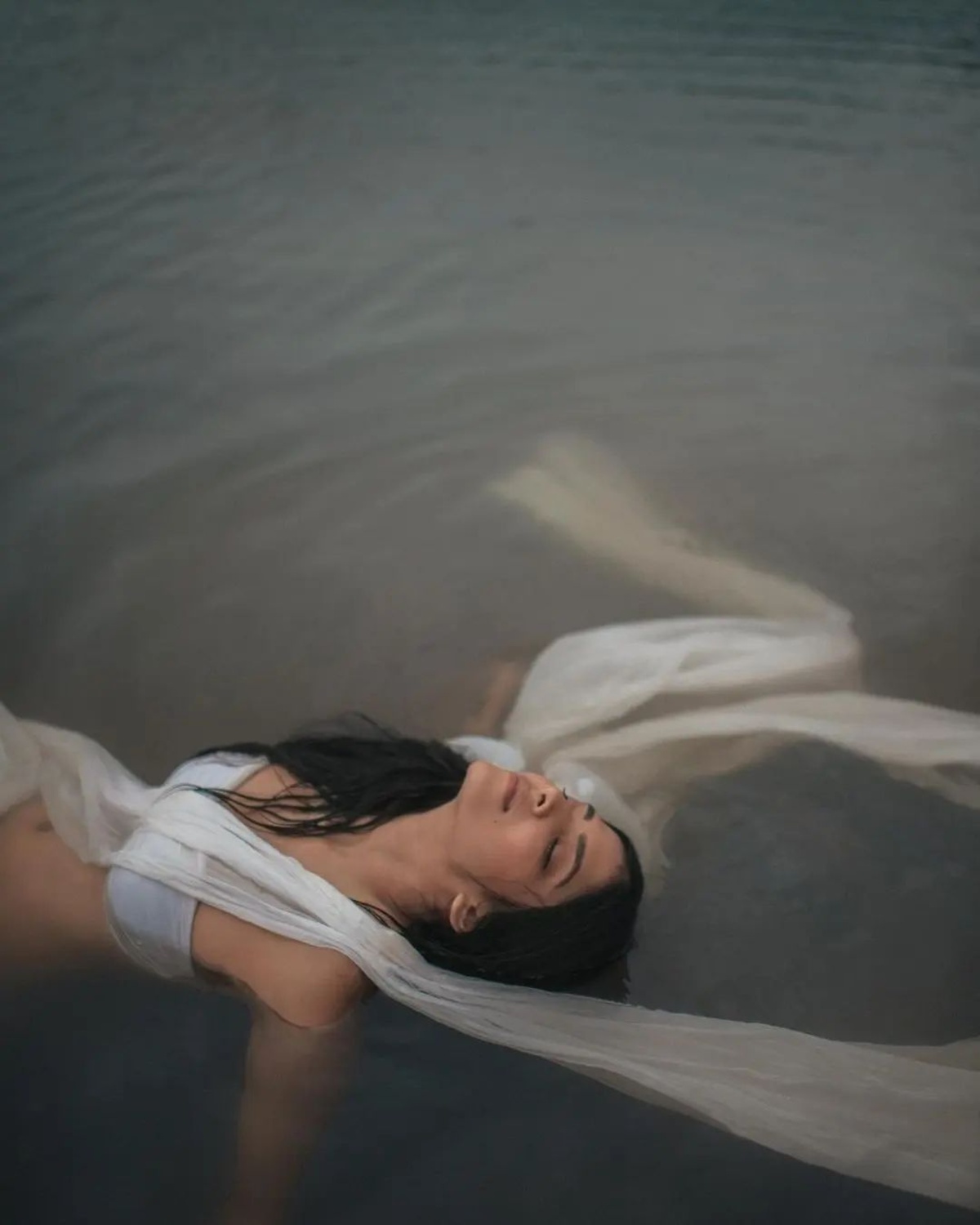 Malavika mohanan in pool clicks viral