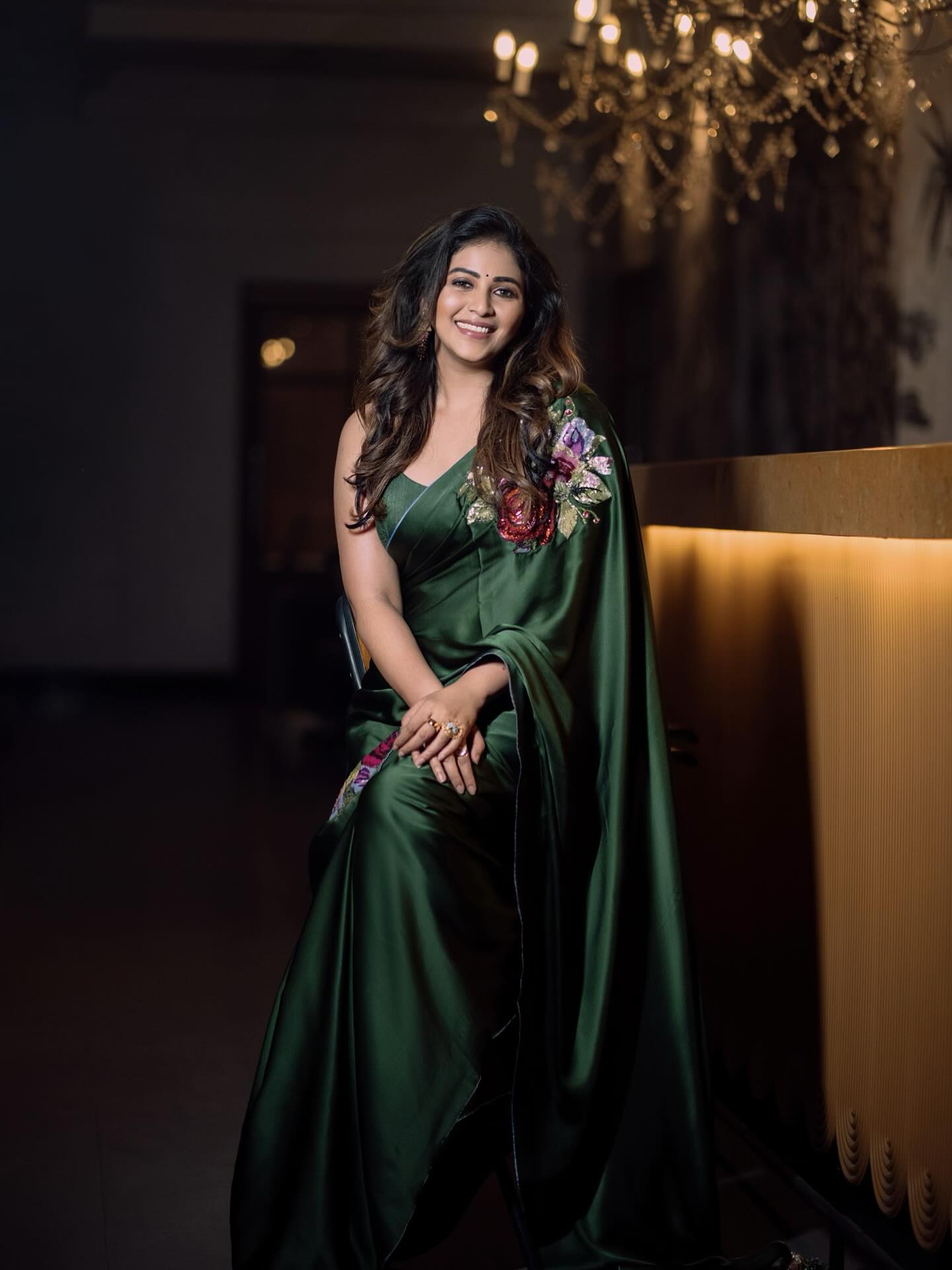 Anjali in saree clicks