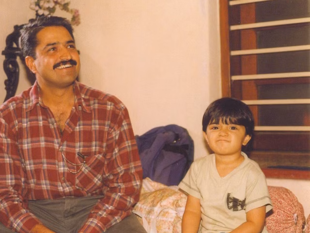 Rukmini vasanth kanthara success colonel vasanth venugopal