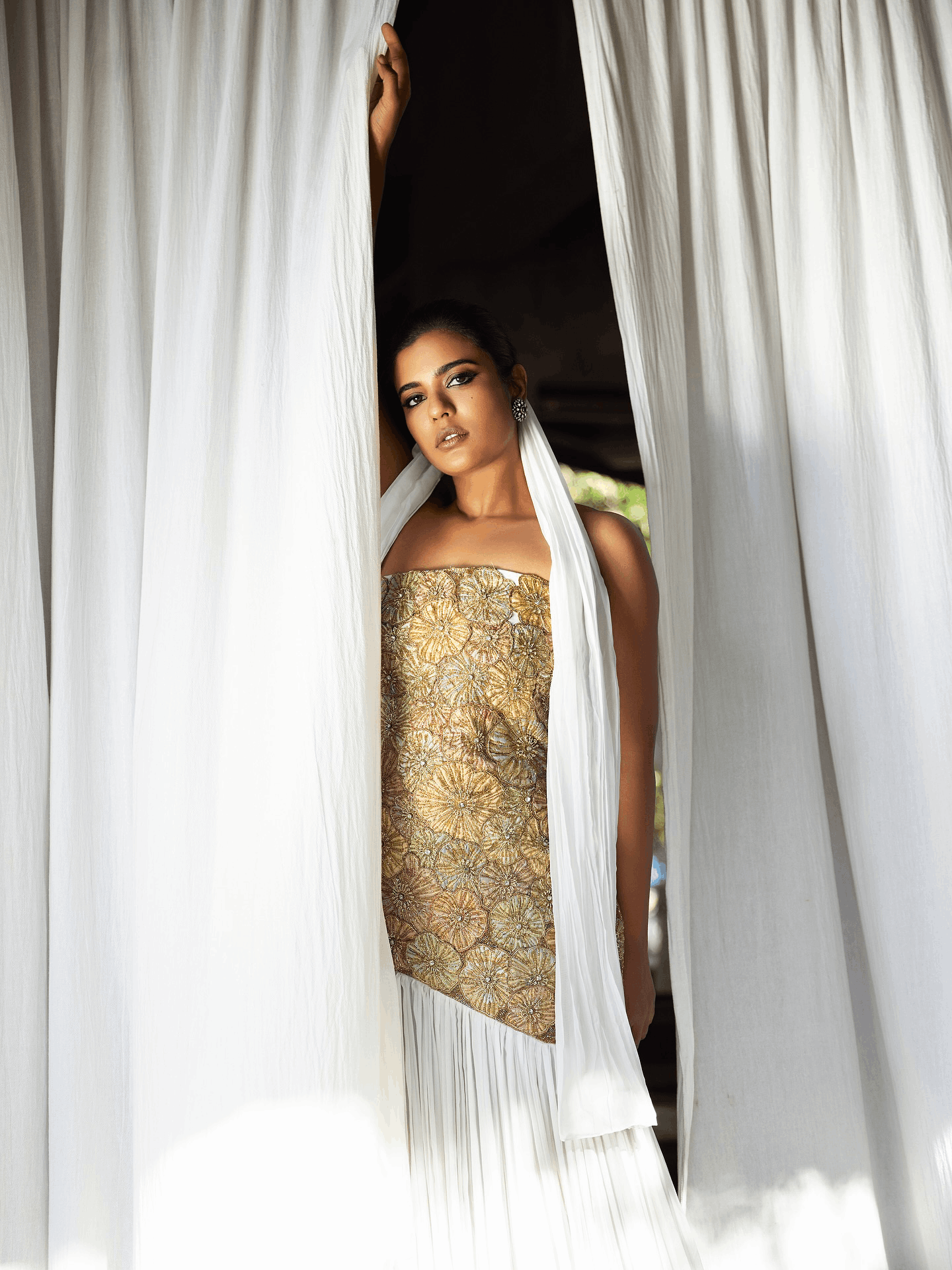 Aishwarya rajesh latest photoshoot trending looks