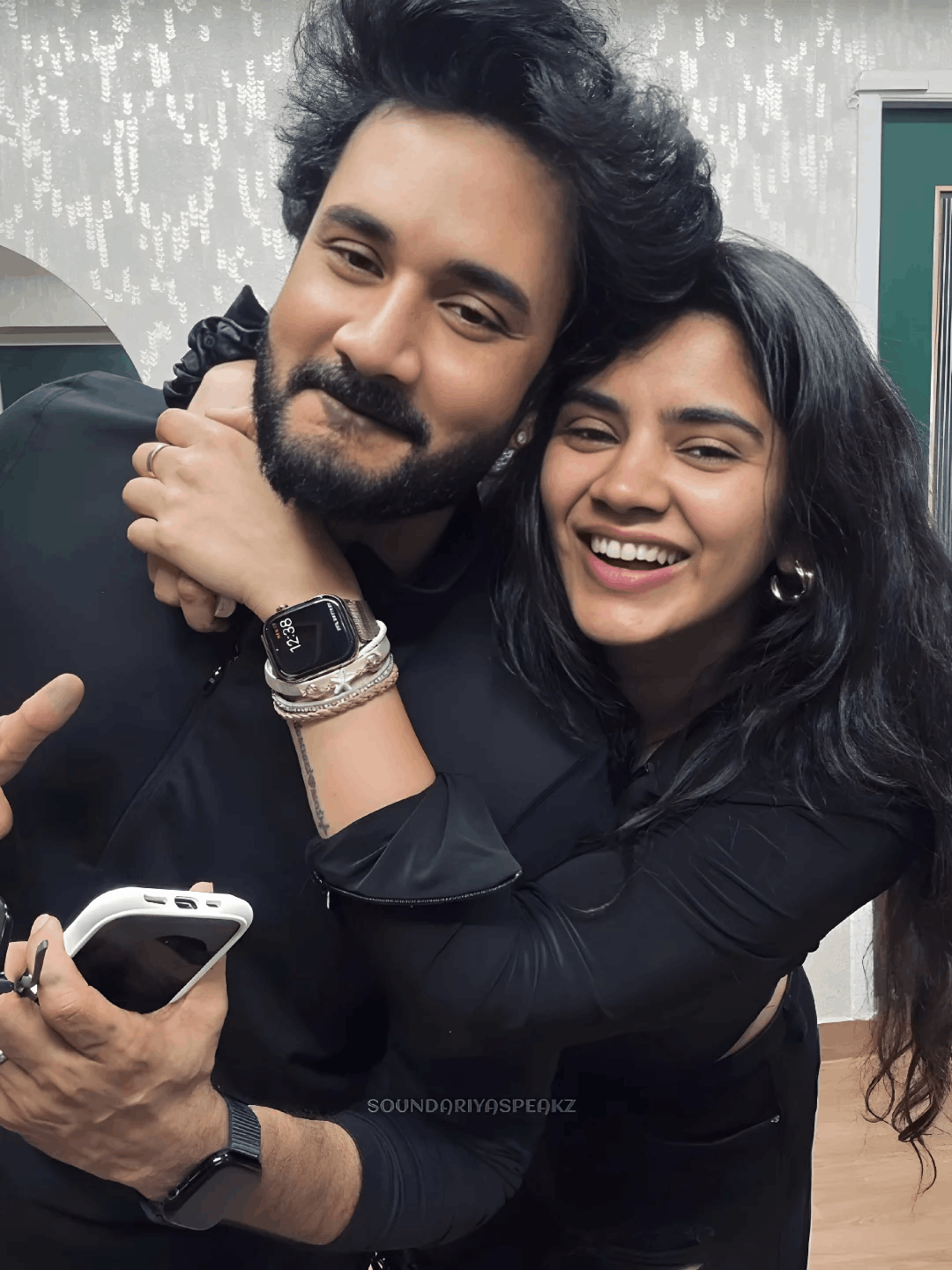 Soundarya biggboss vishnu love cooku with comali photoshoot update