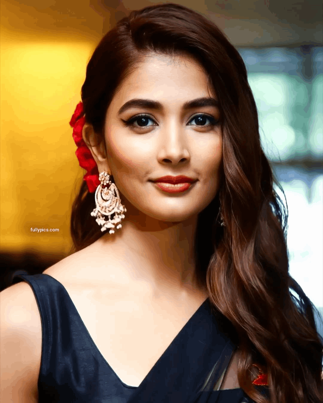 Pooja hegde housefull viral scene mugamoodi journey