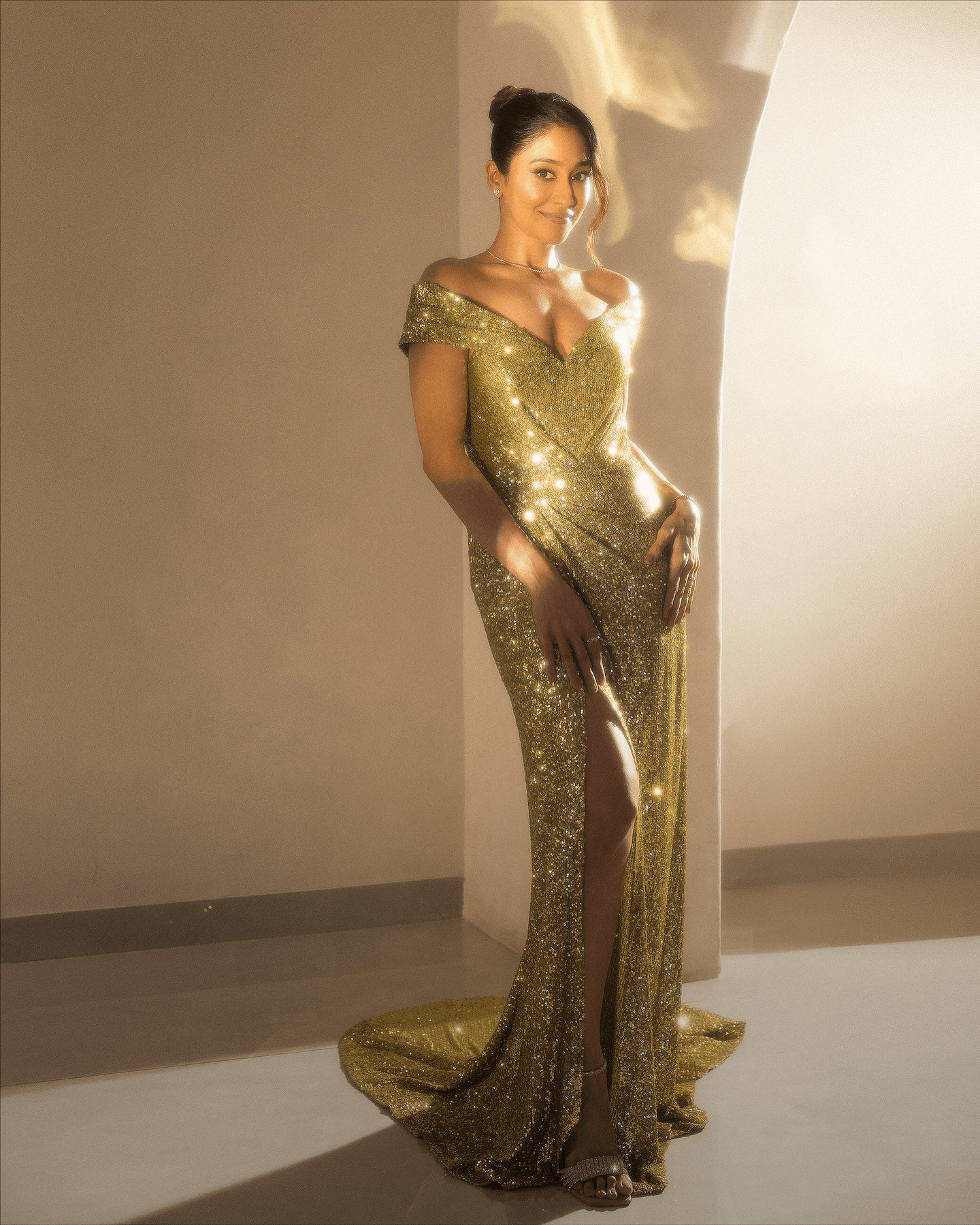 Regina cassandra golden icon versatility galatta awards 2025