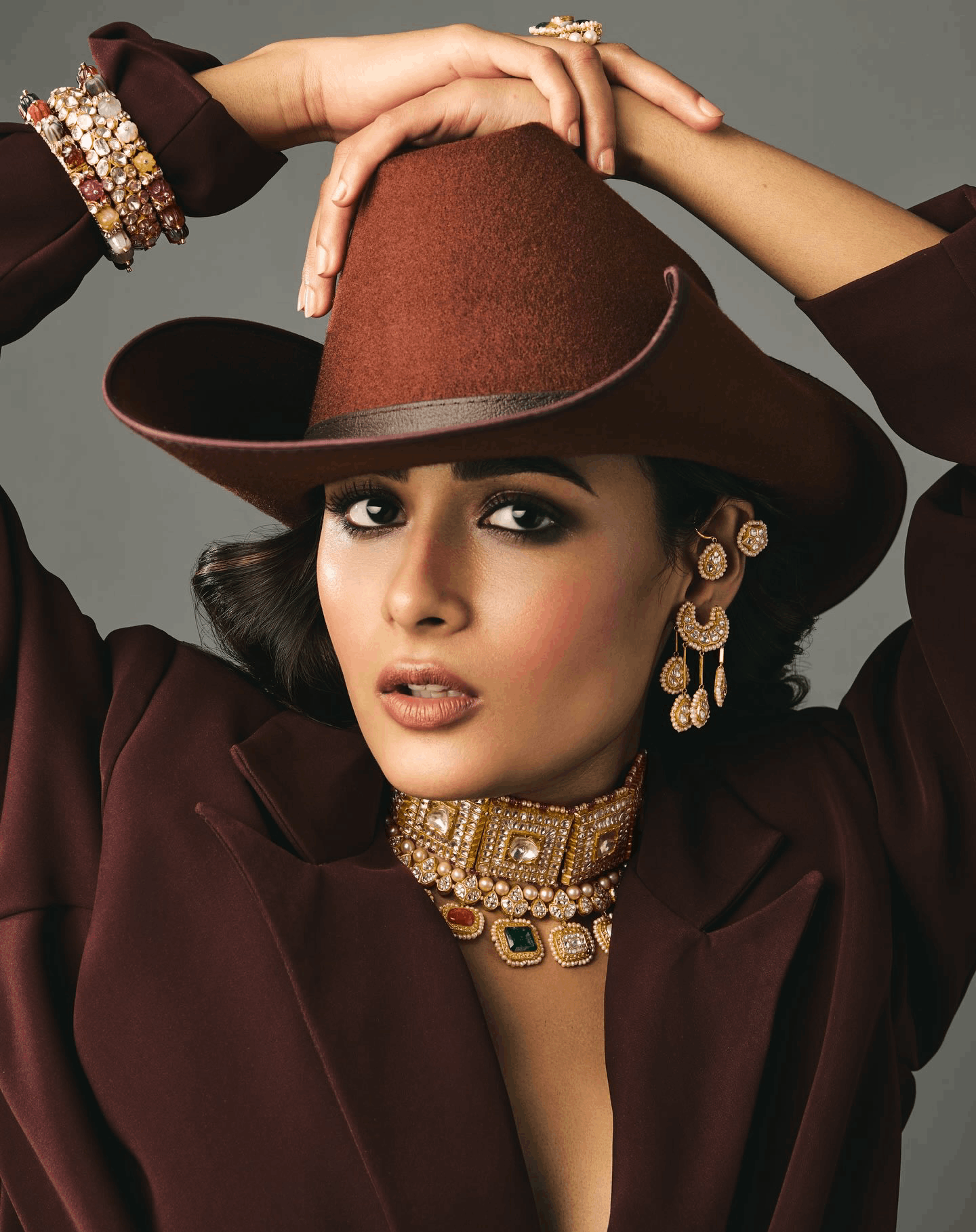 Shalini pandey hollywood style photoshoot cinema update