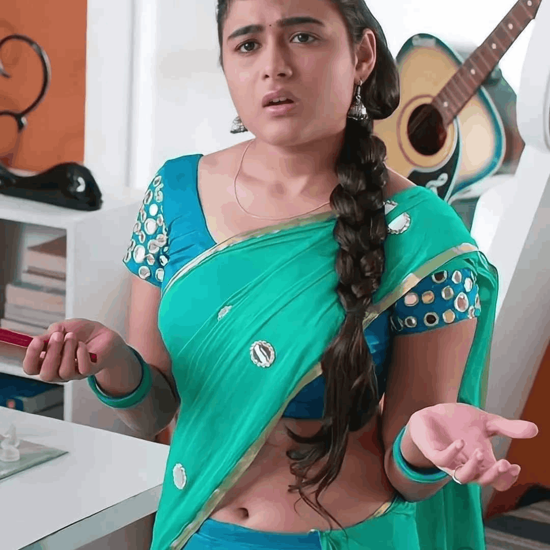 Shalini pandey hollywood style photoshoot cinema update